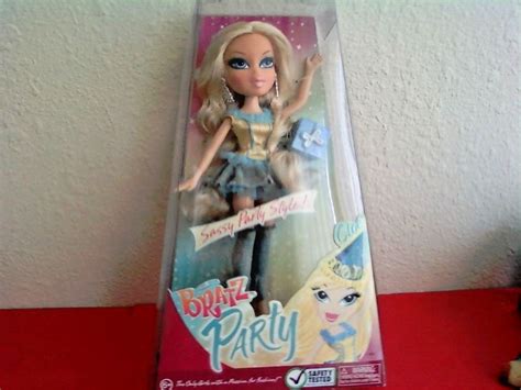 bratz girlz girl sassy party style cloe doll blonde hair blue eyes new rare ebay bratz doll