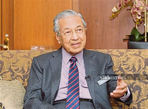 Mahathir mohamad is the former prime minister of malaysia. No need to hold APEC meeting in US, says Dr Mahathir | New ...