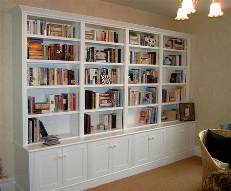 15 The Best Fitted Bookcases