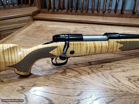 Winchester Model 70 Super Grade Maple 300 Win Mag