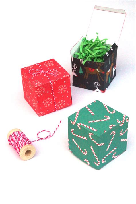Sep 30, 2020 · get free party template here: DIY CHRISTMAS GIFT BOX - FREE PRINTABLE TEMPLATE ...