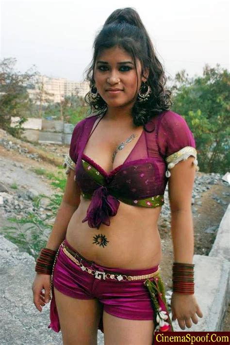 Desi Babes Sexy Album Picture