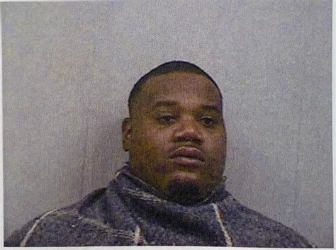 Natchez police arrest man on attempted murder charge in shooting