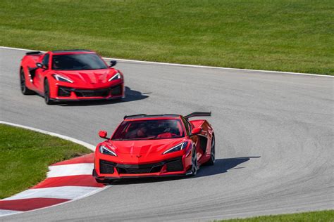 First Drive Chevys C8 Corvette Z06 Is A Phenomenal Track Oriented