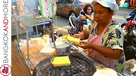 Fredwilson has uploaded 2191 photos to flickr. Breakfast Street Food Bangkok | Silom Road In The Morning ...