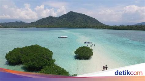 10 Pulau Cantik Di Indonesia