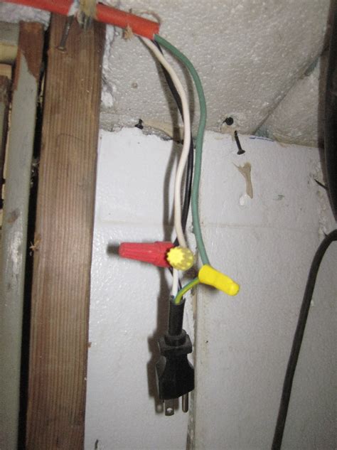 Everyone knows that reading extension cord wiring schematic is useful, because we can easily get information from the resources. Example of fine electrical wiring practices. Use of extension cords. Wenatchee Home Inspection ...