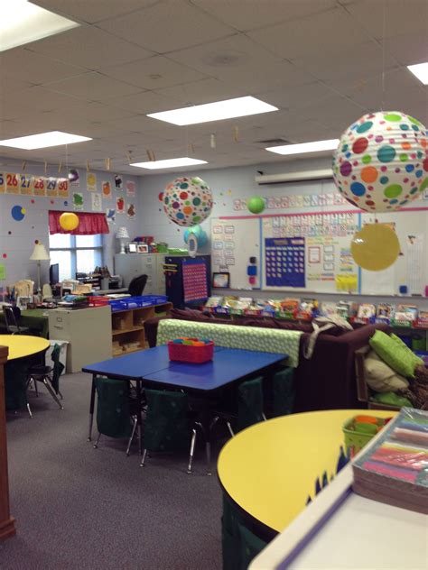 Polka Dot Classroom I Would Use With Black And White Polka Dots Polka Dot Classroom Polka Dot
