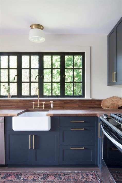 White kitchens don't need to be bland. Dark Kitchen Cabinets With Gold Hardware - Anipinan Kitchen