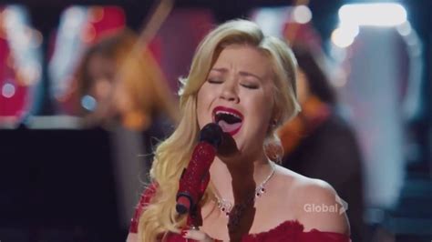 Kelly Clarkson Wrapped In Red Cautionary Christmas Music Tale YouTube