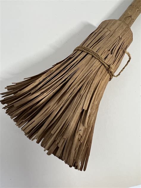Early 19th Century Short Shaved Broom Art Antiques Michigan