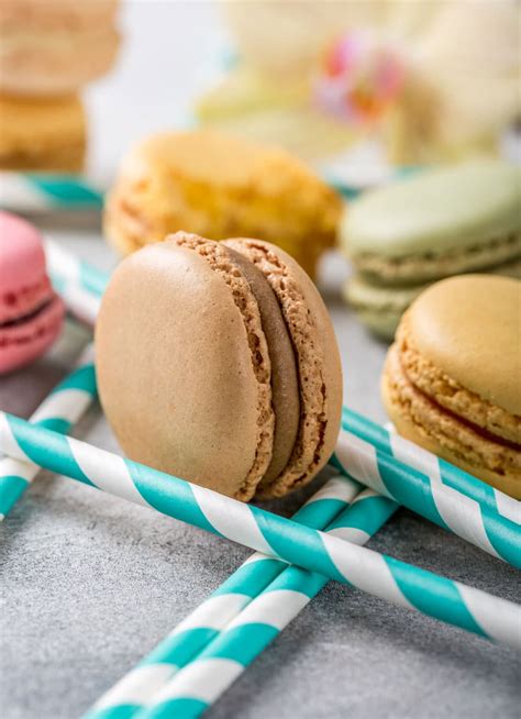 Cómo Hacer Macarons Franceses Receta Fácil Pequeocio