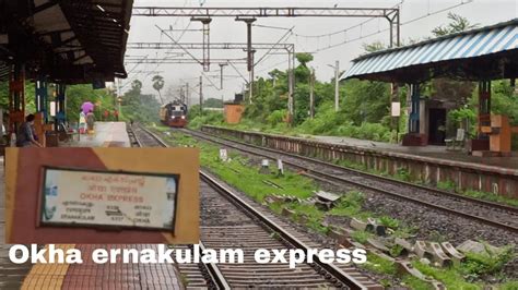 06337 L Okha Ernakulam Special Express Crossing Kopar Station Youtube