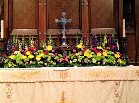 Church Altar Flowers For Easter