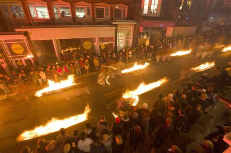 Lewes Bonfire Night Celebrations Mirror Online