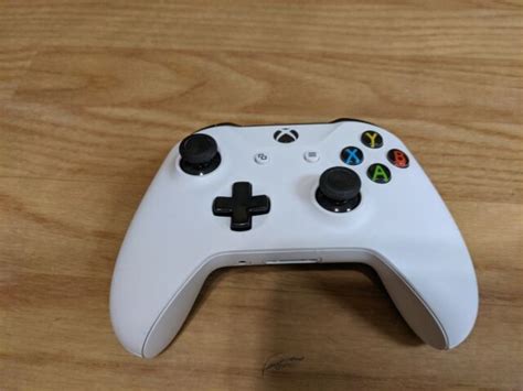 Microsoft 1708 Xbox One Controller White For Sale Online Ebay