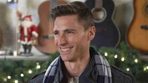 Andrew Walker Shares Photo Of Maple Valley Christmas Movie