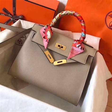 Pre Owned Luxury Bags Dubai Time Paul Smith