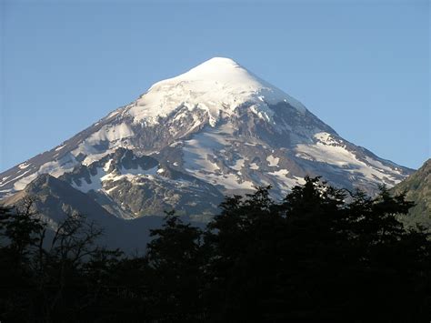Foto De Volcán Lanín Argentina