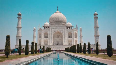 Construye Una Réplica Del Taj Mahal Como Muestra De Amor Para Su Esposa
