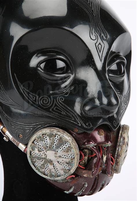 Hellboy 2004 Kroenens Ladislav Beran Venetian Mask