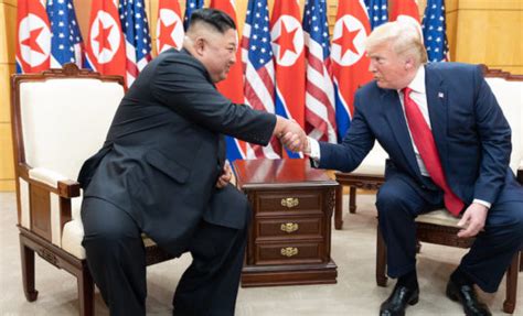 Kenapa korea utara dan korea selatan tidak bersatu, bukankah kalau mereka bersatu peluang menjadi negara kuat di asia pasifik besar? Trump dan Biden berdebat tentang Korea Utara pada debat ...