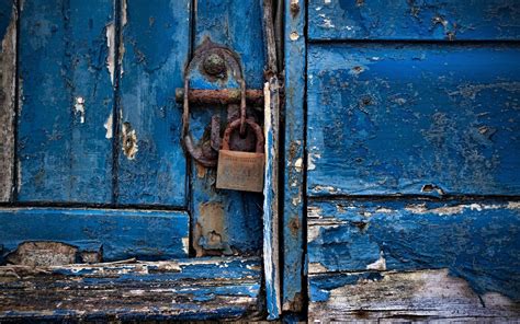 Wood Wooden Surface Door Blue Lockers Rust Brazil Wallpapers Hd