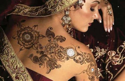 25 Cute Shoulder Mehndi Designs For Women Sheideas