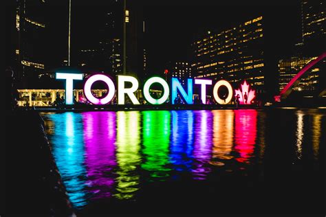 Toronto Canada Mirror Lights Ontario Sign City Colours 5k