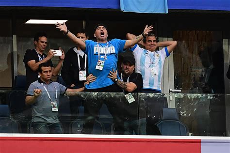 diego maradona health scare at world cup as paramedics help after argentina and lionel messi