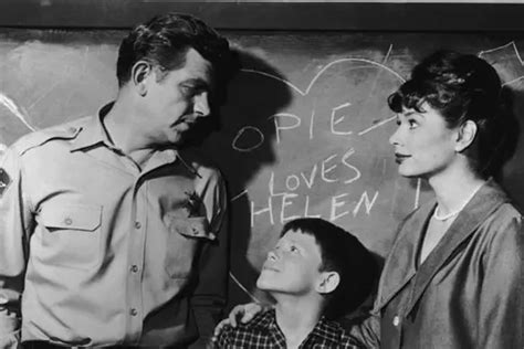 ‘the Andy Griffith Show When And How Did Helen Crump Actor Aneta