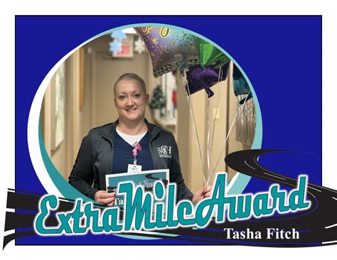 Tasha Fitch Receives Extra Mile Award Sparta Community Hospital