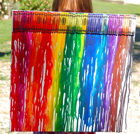 Melted Crayon Canvas | Fun Family Crafts
