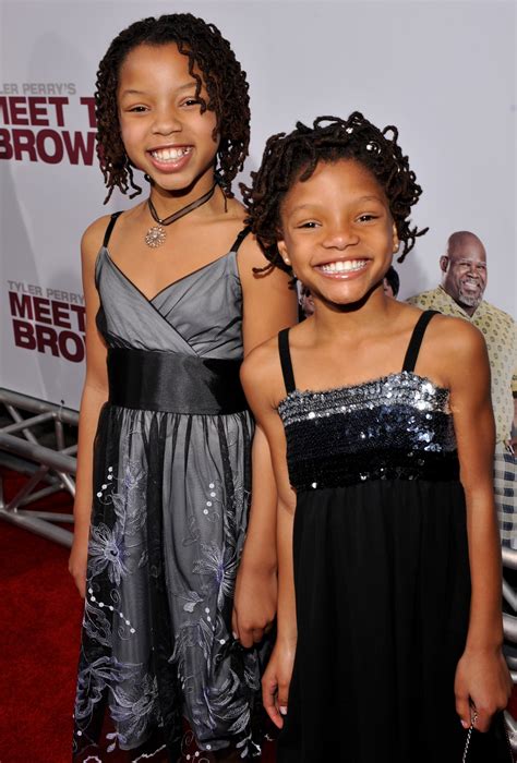 All Of Chlöe And Halle Bailey S Sweet Sister Photos Chloe X Halle Chloe And Halle Chloe Halle