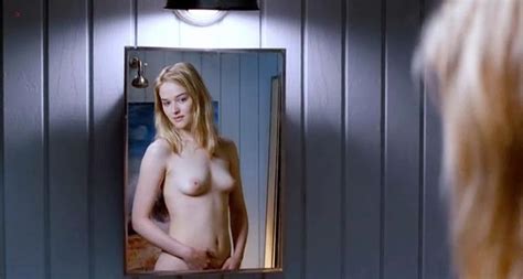 Nude Video Celebs Jess Weixler Nude Teeth 2007