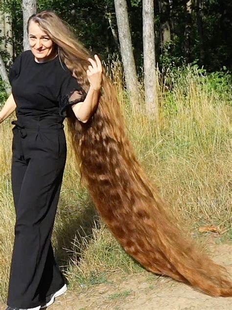 Video Way Beyond Floor Length Hair Realrapunzels