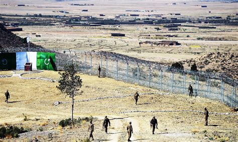 Pakistan Fortifies Border With Afghanistan To Reduce Cross Border