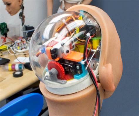 Henry Le Premier Robot Sexuel Masculin Est Maintenant Disponible à L Achat