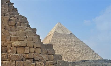 Danish Couple Under Investigation After Taking Nude Video On Top Of Great Pyramid [nsfw]