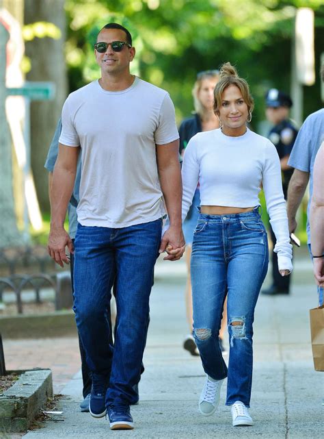 Jennifer Lopez And Alex Rodriguez Out In The Hamptons Gotceleb