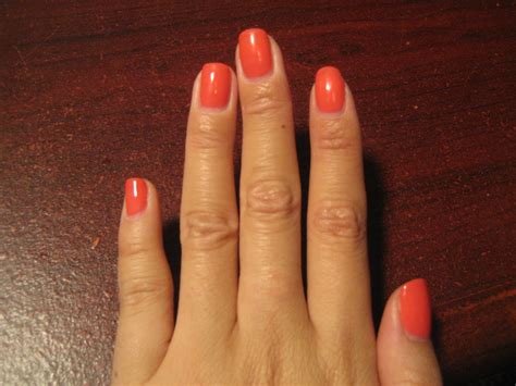 How to remove acrylic nails at home with acetone. The odds are good...: review: shellac nails in tropix