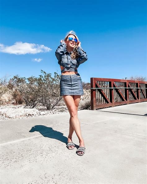 15 Best Denim Mini Skirts And How To Wear This Trend In 2023 Gud Learn