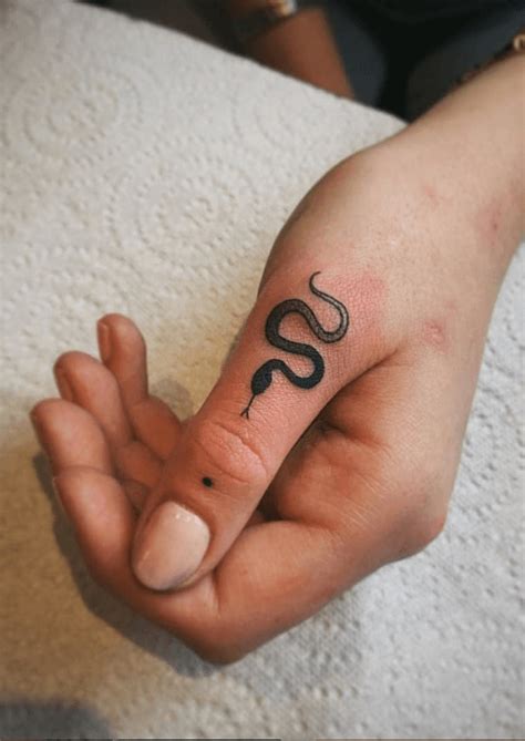 Top 22 Finger Tattoo Designs Snake Ideas Petpress In 2020 Finger