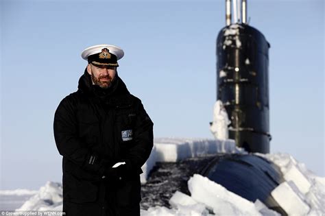 royal navy submarine crew enjoy a game of cricket at the north pole daily mail online