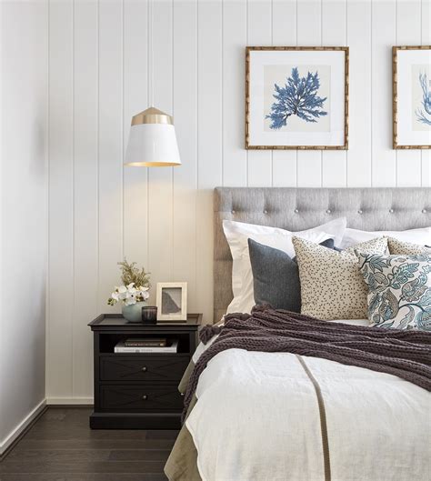 Most designers fall back on using decor as their sole means of styling a room. Bedroom Feature Wall Ideas: 10 Stylish Options - TLC Interiors