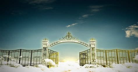 10 Beautiful Descriptions Of Heaven From The Bible