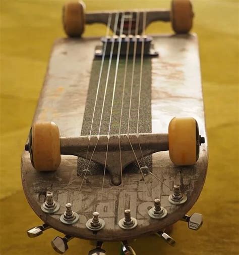Lap Steel Guitar Lessons - A Beginner’s Guide - National Guitar Academy