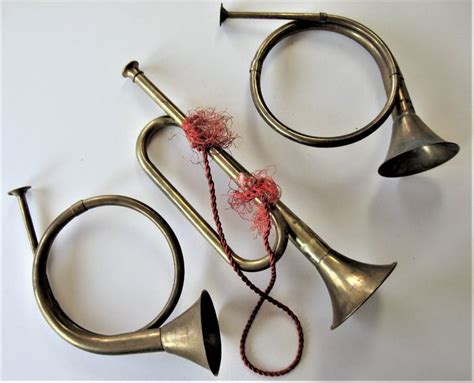 3 Vintage Decorative Brass Hunting Horns French Horn Bugle Etsy