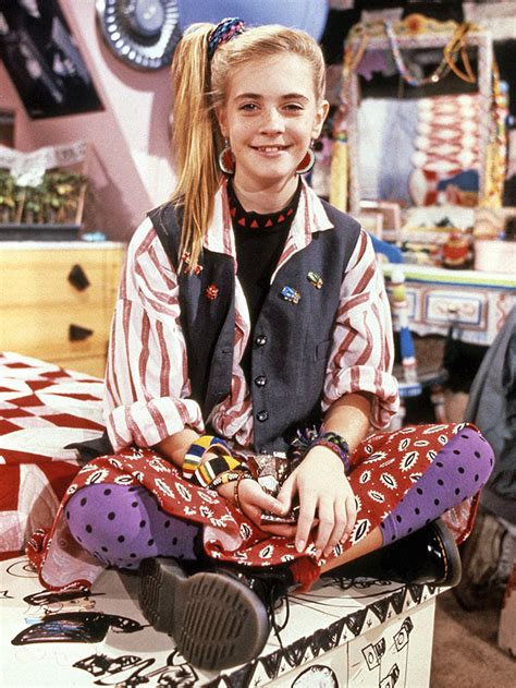 7 Style Tips You Should Steal From Clarissa Explains It All Right Now