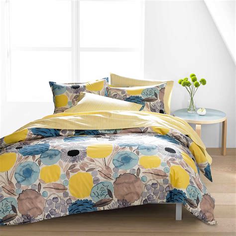 Search for queen size bed sheet sets. Marimekko Juuri White / Yellow Full Sheet Set - Marimekko ...